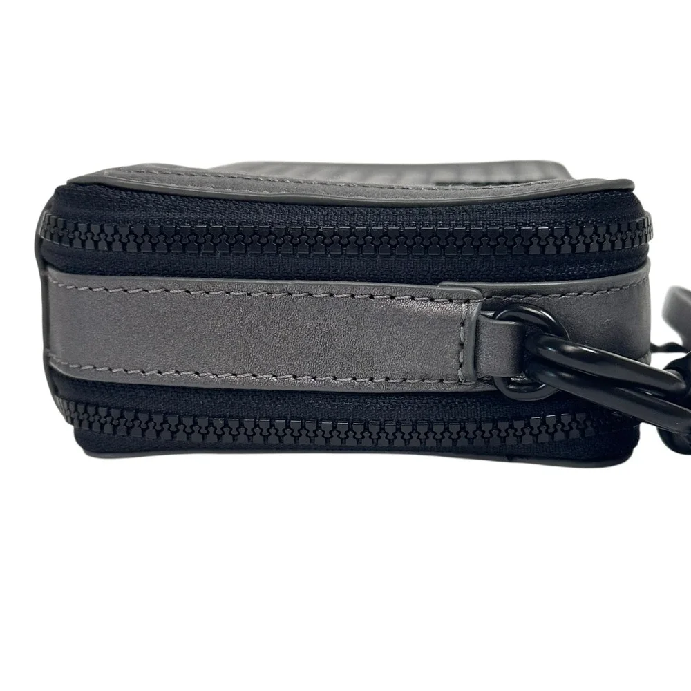 NWOT Thacker‎ Womens Wallet on Black Chain Crossbody Leather Quilted Gray Zip